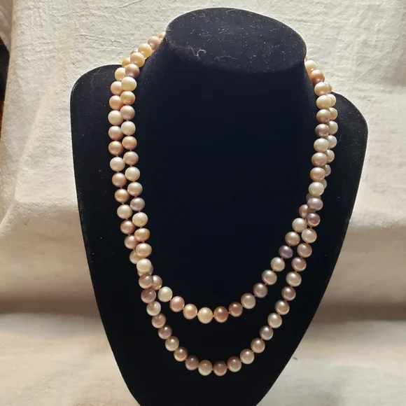 Elegant Vintage Cultured Pearl Necklace with 925 Silver Clasp - Picture 3 of 11